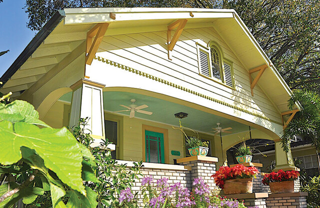 Rent A Home In St Petersburg Porch Swing Home Rentals Porch