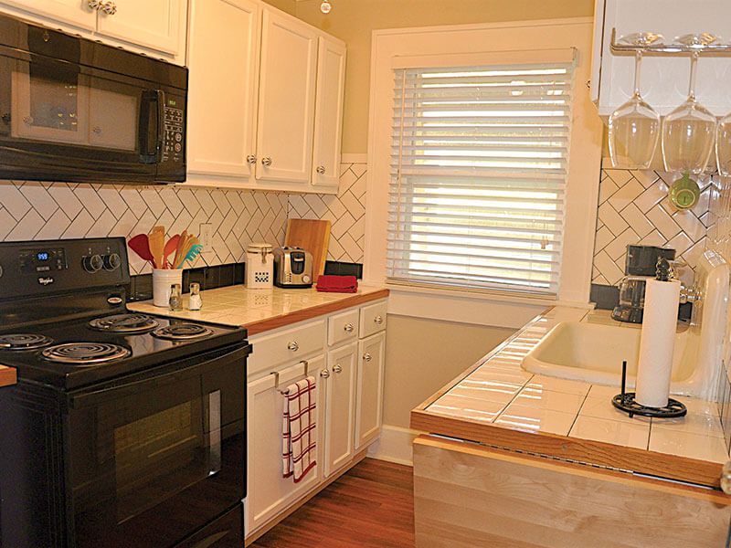 Gene's Loft East St Pete Rental