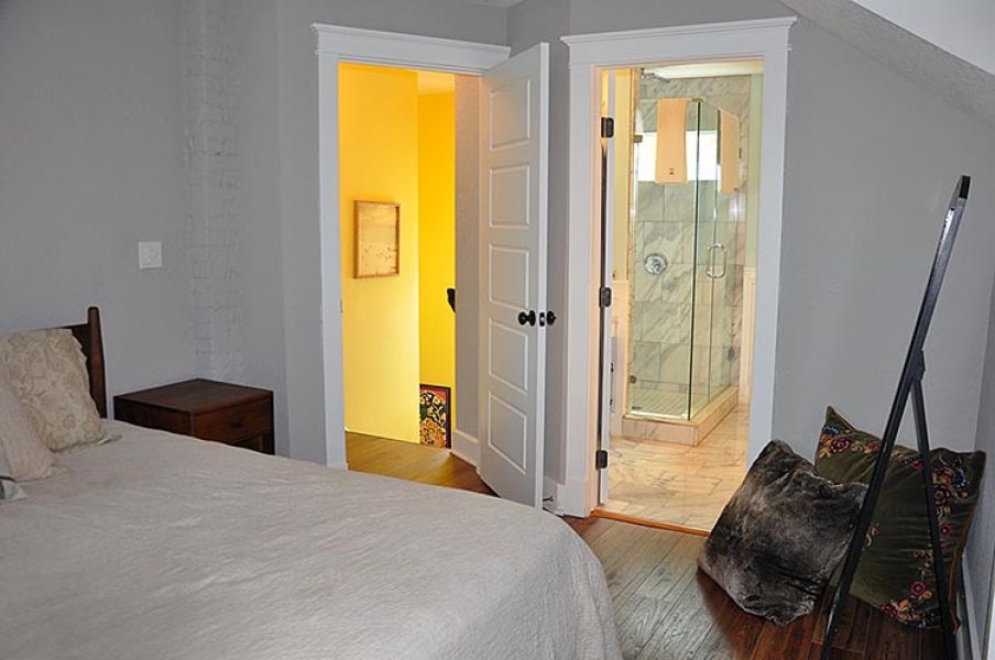 Gene’s Carriage House St Pete Rental