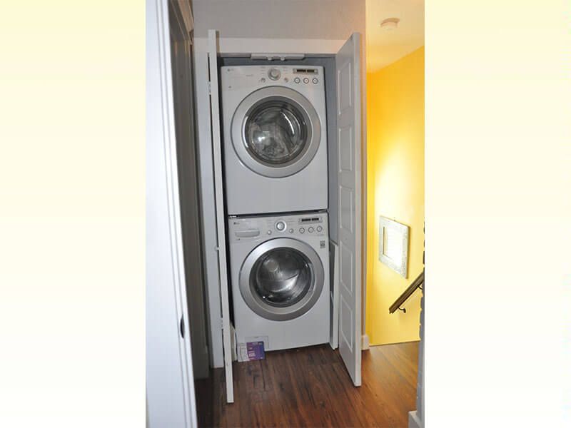 Gene’s Carriage House St Pete Rental