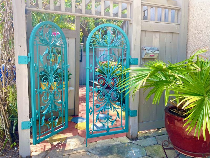 Catherine's Cottage St Pete Rental